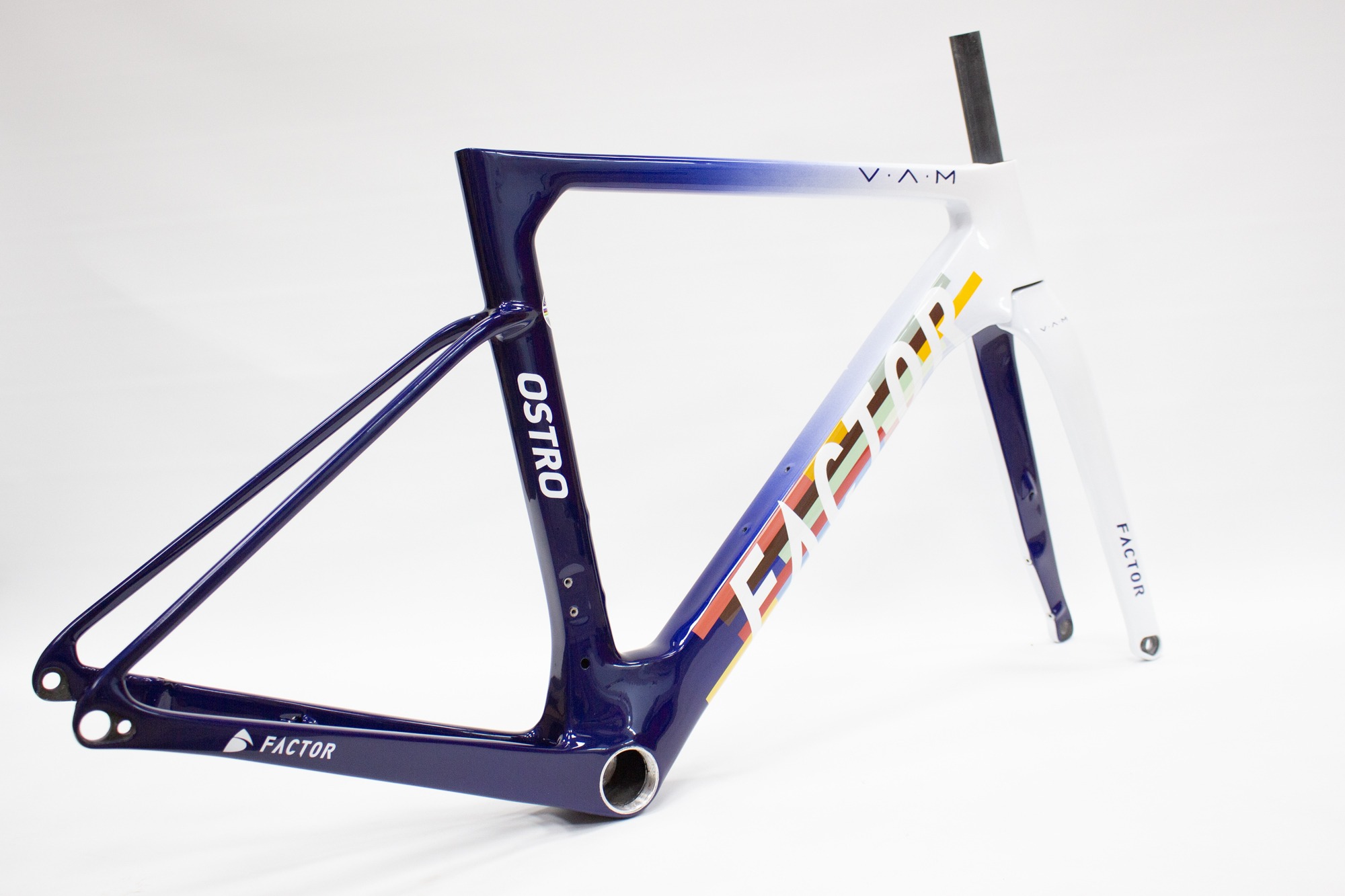 Custom carbon bike frame paint UK