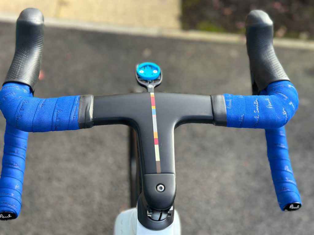 Custom carbon bike frame paint UK