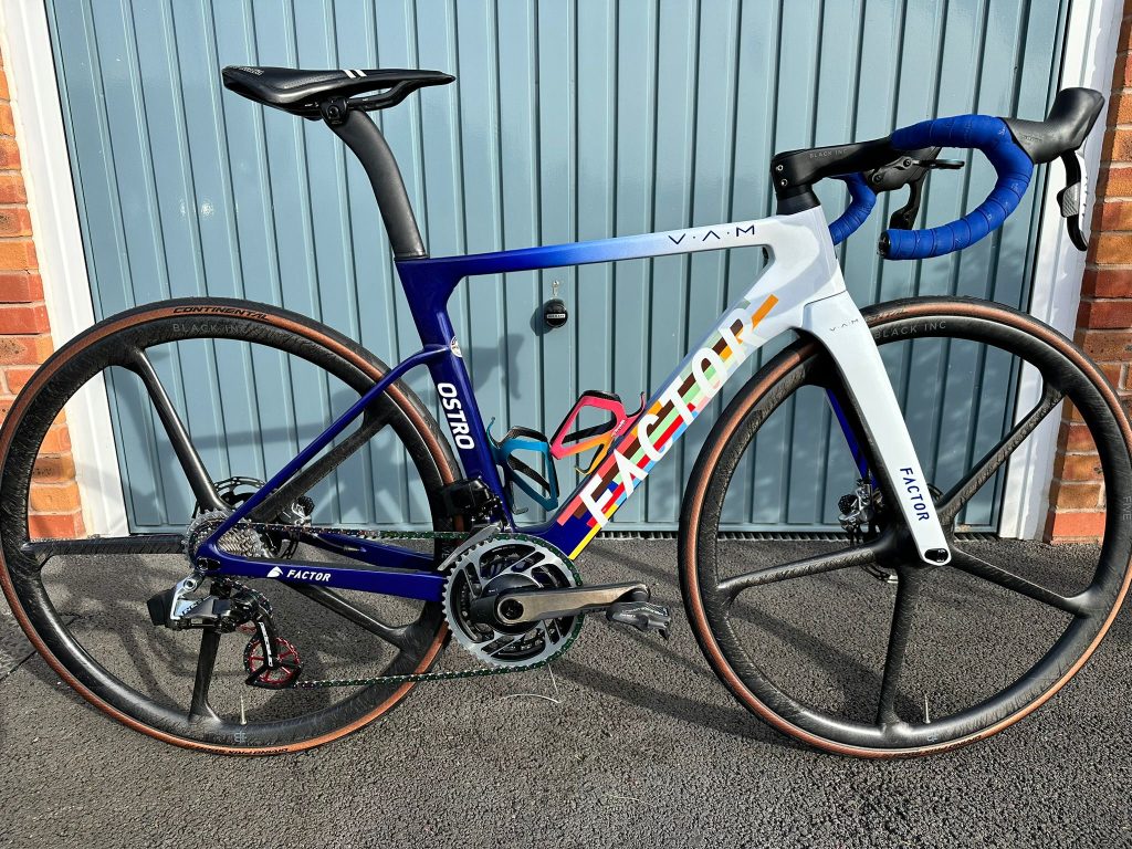 Custom carbon bike frame paint UK